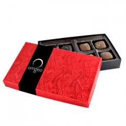Customize 8 Piece Sea Salt Caramel Gift Box with your logo Customize 8 Piece Sea Salt Caramel Gift Box with your logo